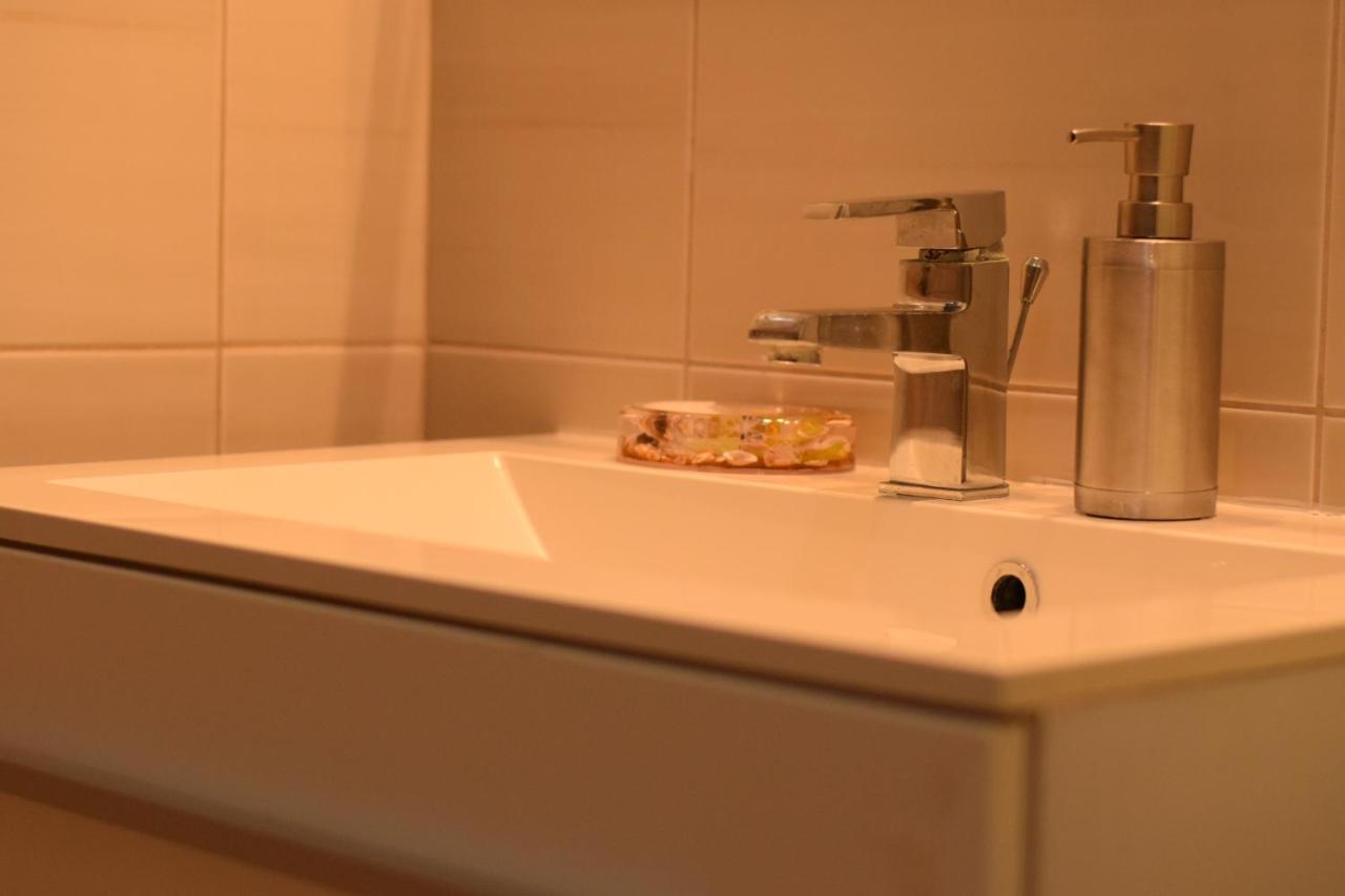 Studio Apartman Marina ヴォディツェ エクステリア 写真